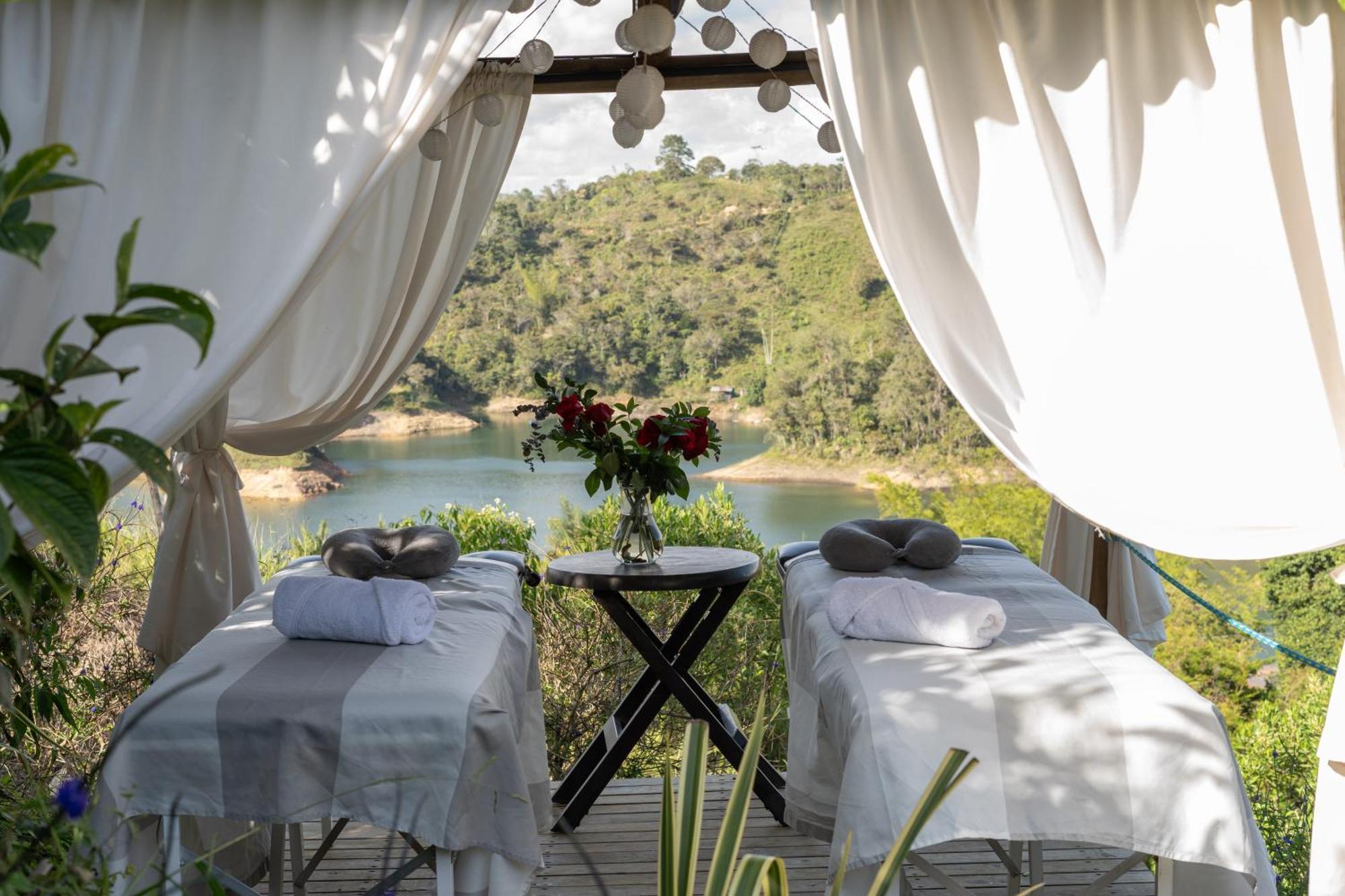 Levit Glamping - Hotel Guatapé ADULTS ONLY Extérieur photo